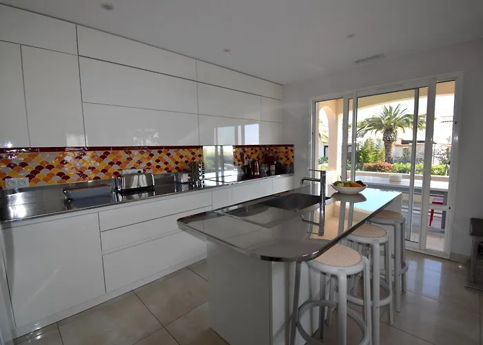 Moana Lagune 4 Chambres, 4 Salles De Bain, Piscine Privative Chauffee A 30 Degres Toute L Annee, Balneo, Terrain De Petanque Prive, Ping-pong ヴィラ