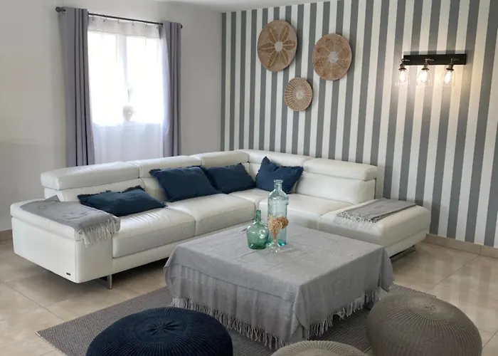 Moana Lagune 4 Chambres, 4 Salles De Bain, Piscine Privative Chauffee A 30 Degres Toute L Annee, Balneo, Terrain De Petanque Prive, Ping-pong ヴィラ *