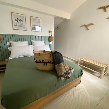 Moana Lagune 4 Chambres, 4 Salles De Bain, Piscine Privative Chauffee A 30 Degres Toute L Annee, Balneo, Terrain De Petanque Prive, Ping-pong * Saint-Cyprien (Pyrenees-Orientales)